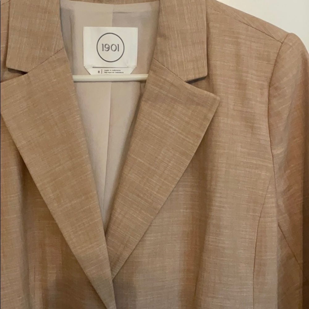 1901 button down blazer